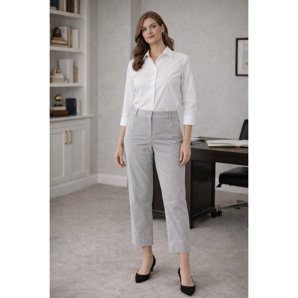 Talbots Petites 8P Blue White Striped Seersucker Cropped Straight‎ Leg Pants